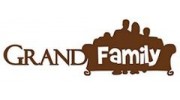 Grand Family